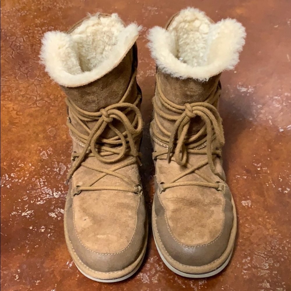 Girl’s Ugg Boots - Chestnut Eliss